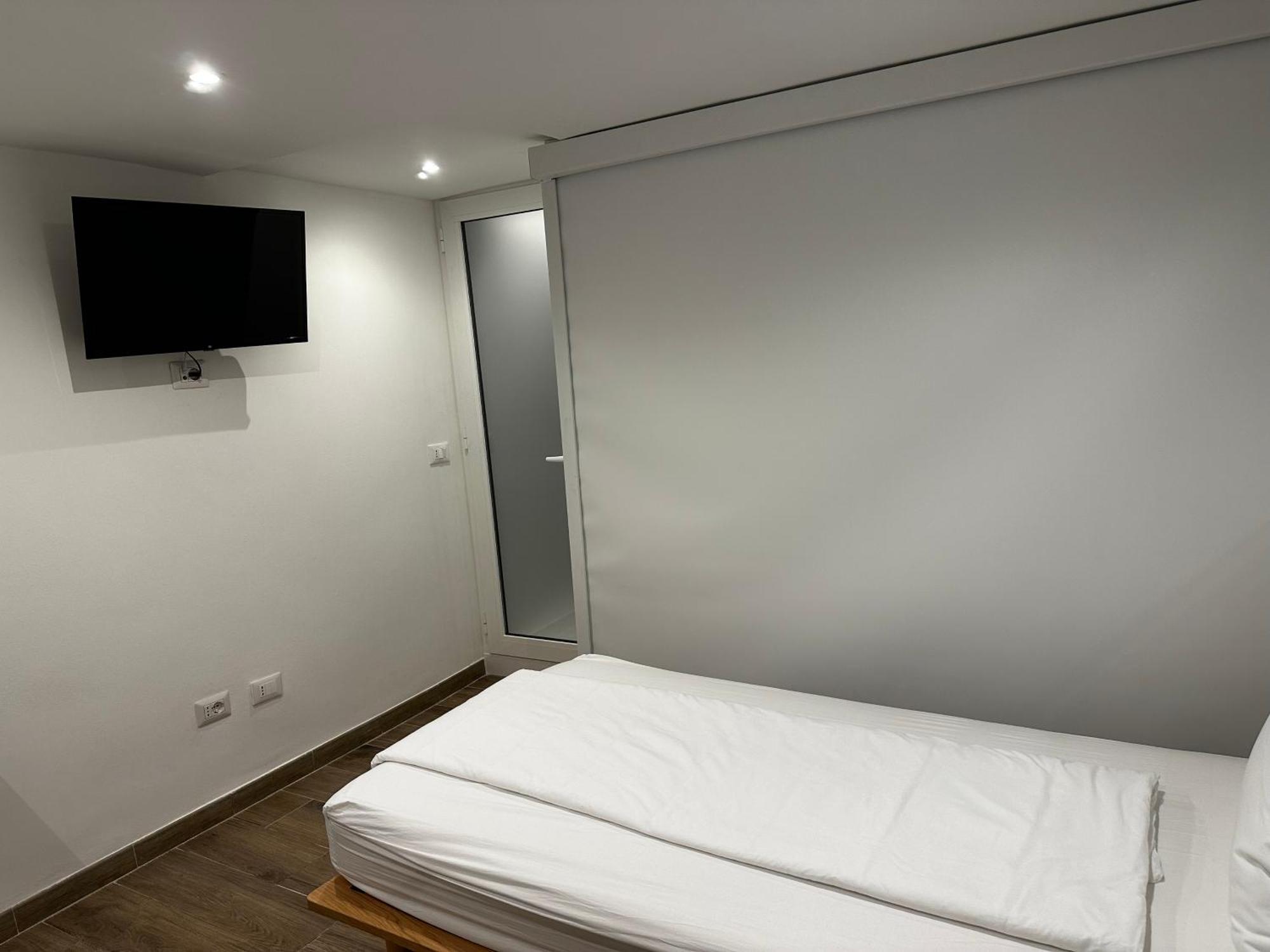 Apartment Wagner ミラノ エクステリア 写真